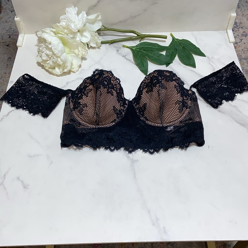 Adore Me Anci Contour Balconette w/ Off the Shoulder Sleeves 34D